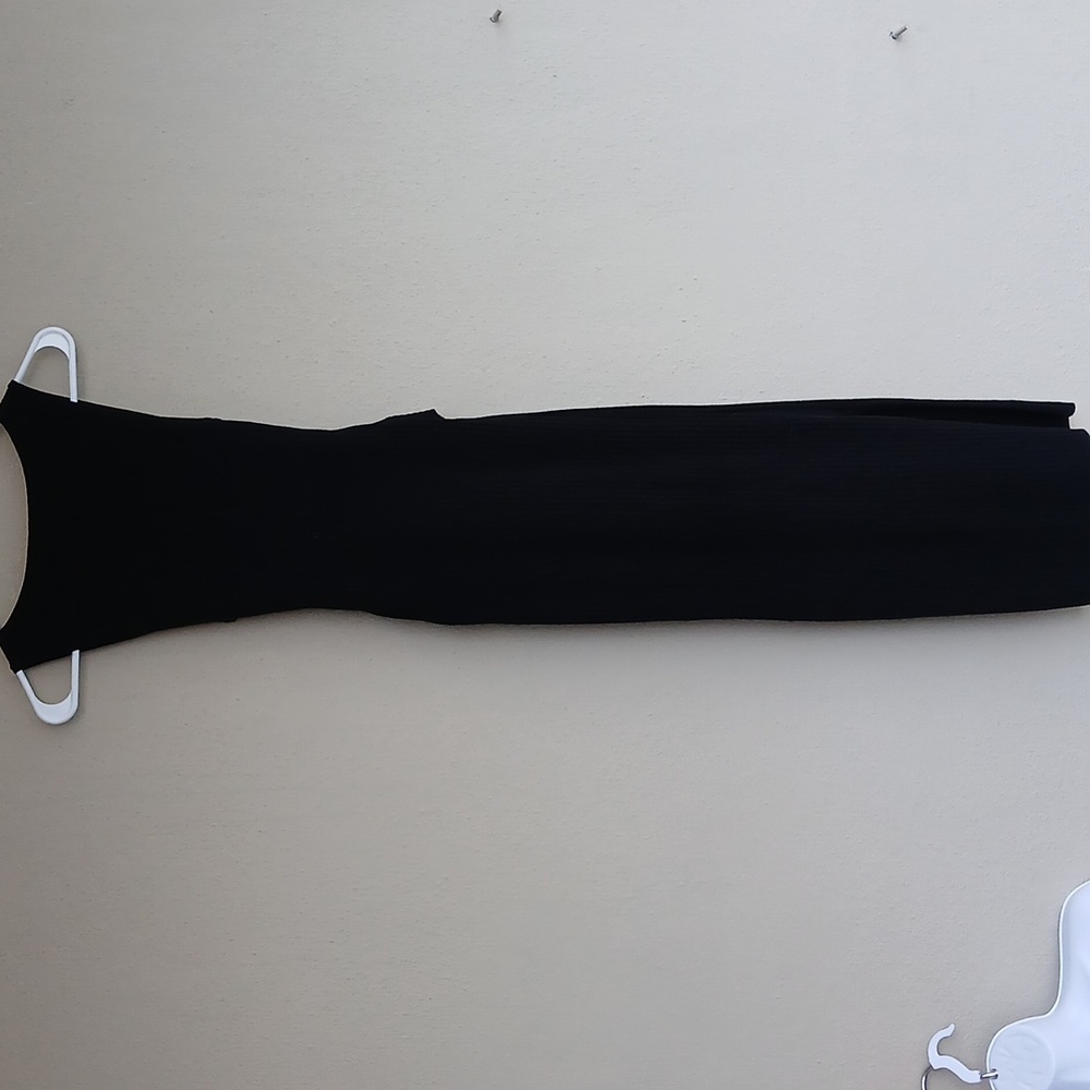 Good American Black Belted Body-Con V-Neck Dress Size 0 - Picture 6 of 6
